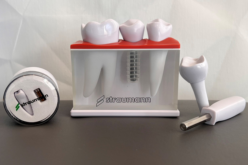 Dental Implants at Montrose Dental